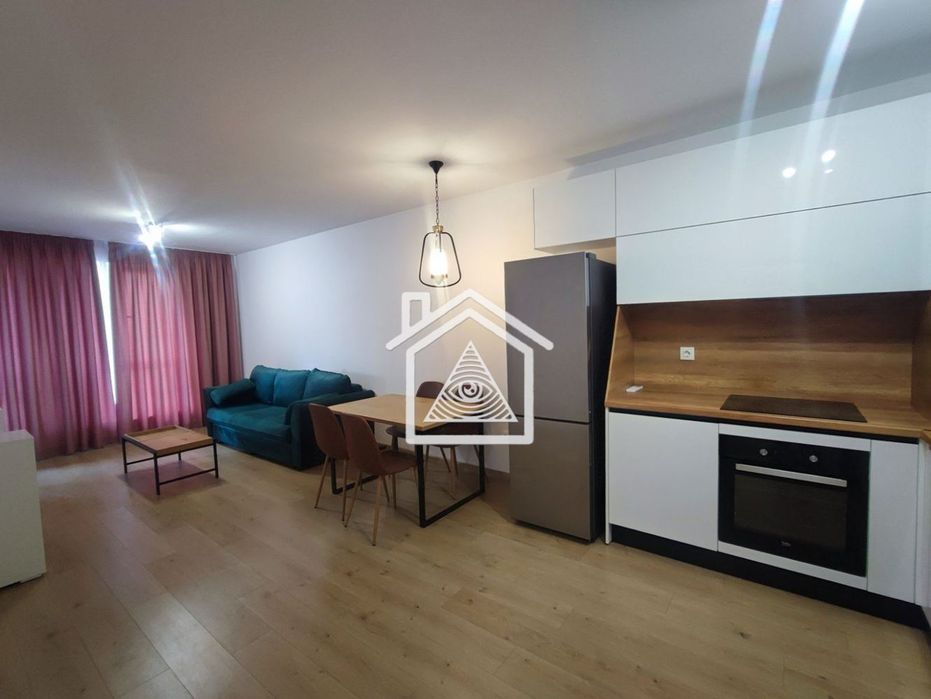 Дава се под наем Двустаен апартамент в Пловдив, Тракия - 62 кв.м за 440 € - Снимка #1