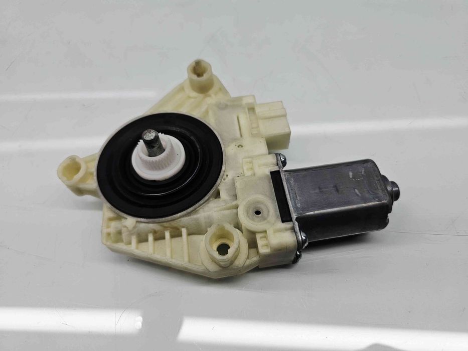 Motoras geam stanga fata Mercedes Clasa C Combi (W205) [Fabr 2015-prez