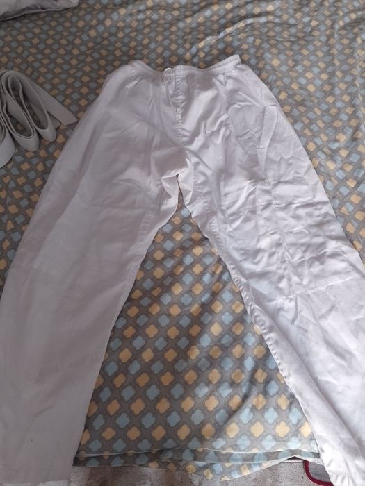 Кимоно белое для тренировок по борьбе