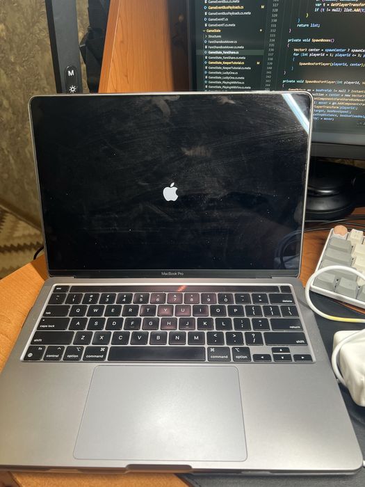 Mac Book Pro M1 256/16gb