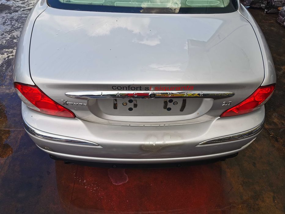 Dezmebrez Jaguar X-type 2.5I bara/far/aripa/capota/oglinda/stop/far