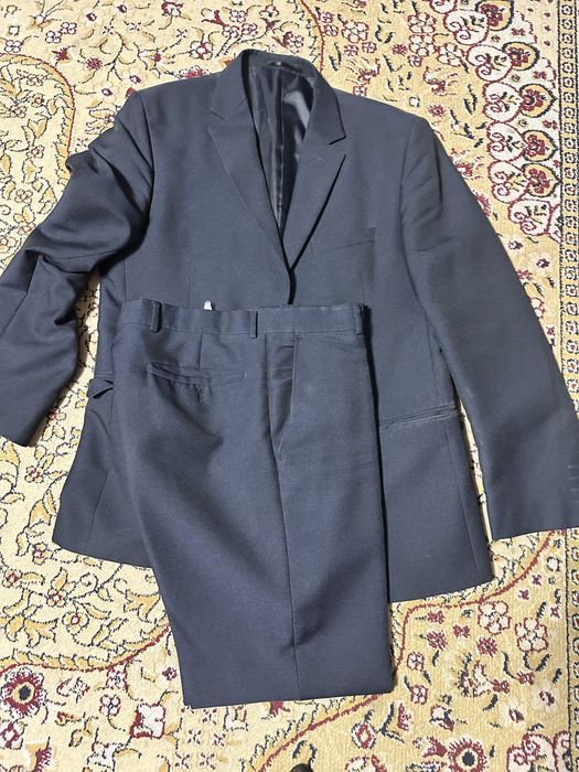 Продам вещи ( куртки ,костюм )