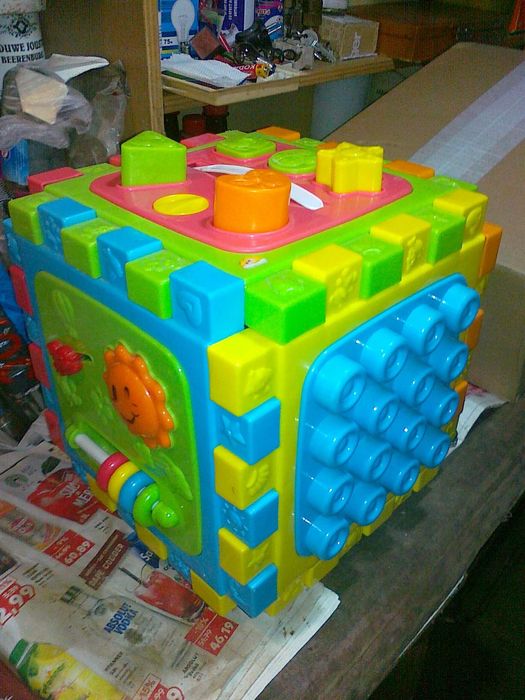 Cub interactiv tip Puzzle cu activitati 6 in 1