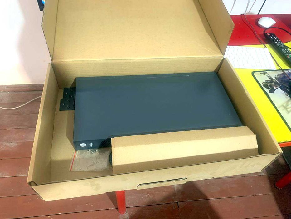 Tp-Link 48-Port Gigabit Продаётся.