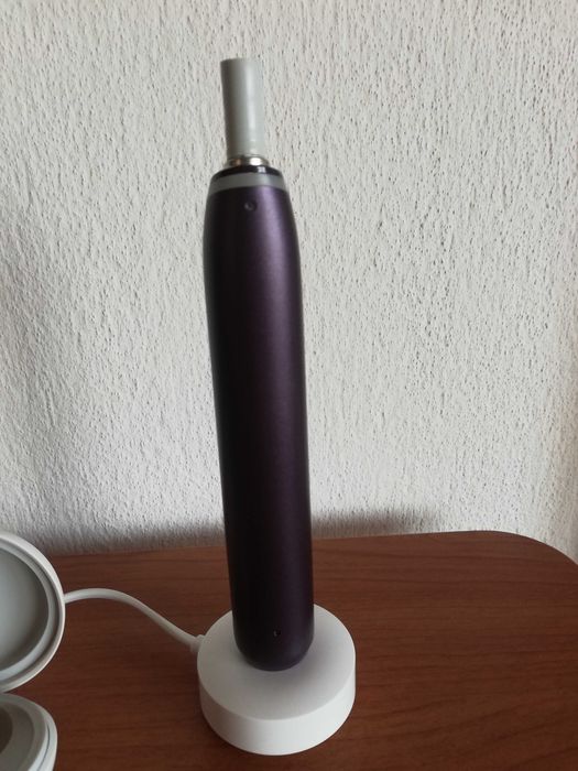 Oral B iO 8 лилава