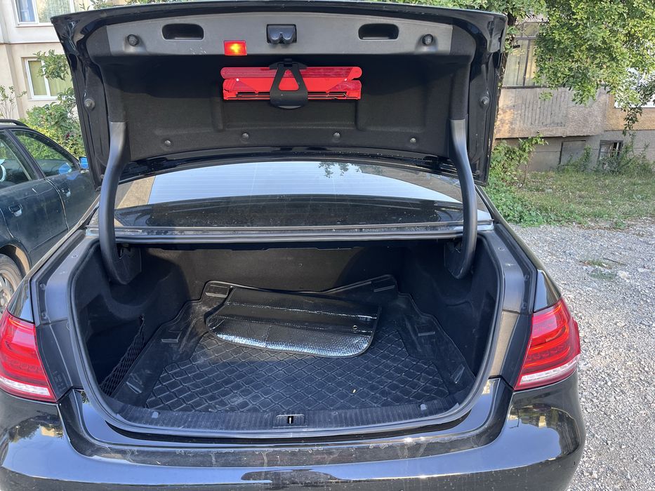 Мерцедес Е220 w212