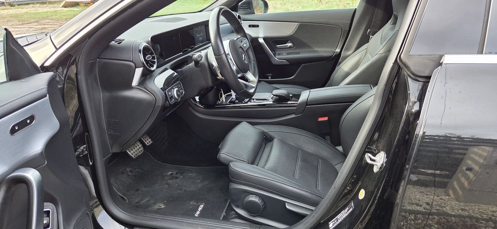 Mercedes Cla 250 e  hibrid AMG line