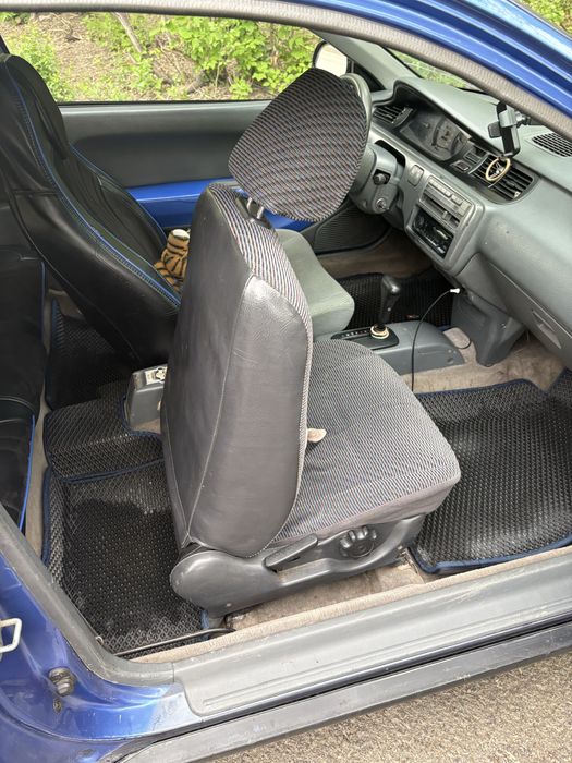 Продам машину honda