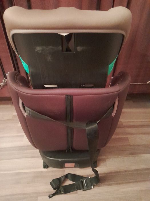 De vânzare scaun isofix