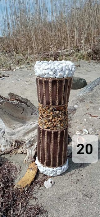 Ръчно изработени вази с натурални морски материали