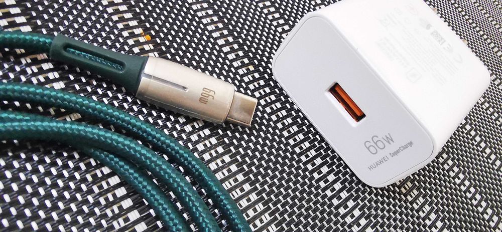 Incărcător huawei 66w 6A turbo charge cu cablu USB-C de 6A (66W)