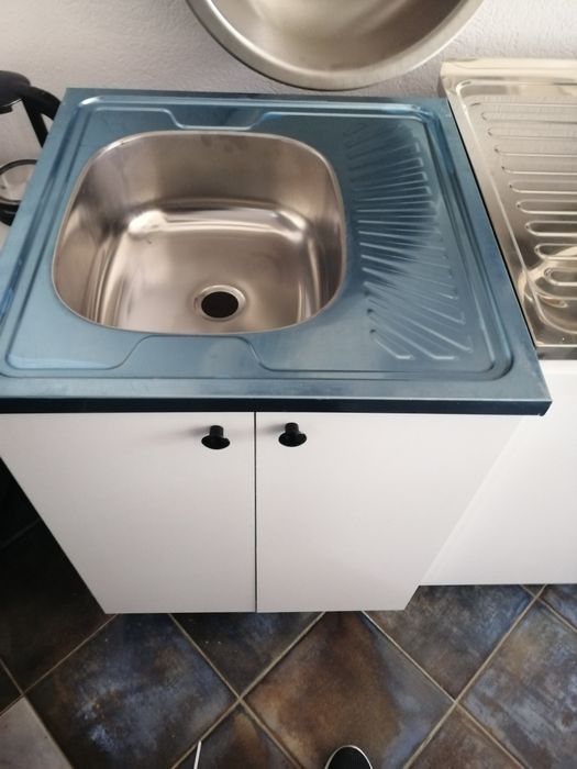 Нов кухненски шкаф с мивака за кухня 60/60