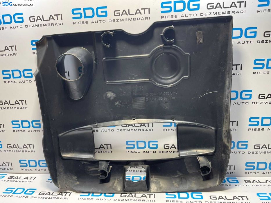 Capac Plastic Protectie Antifonare Motor Volkswagen Golf 4 2.0 AZJ BEH 1998 - 2006 Cod 06A103925CM 06A103925DA [AV2829]