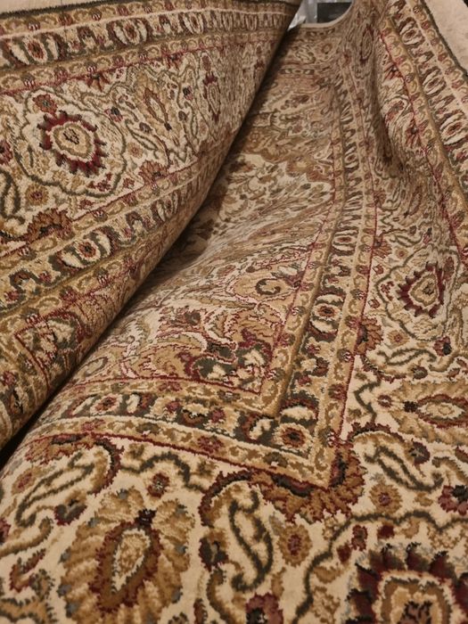 Ковер в очень хорошем виде