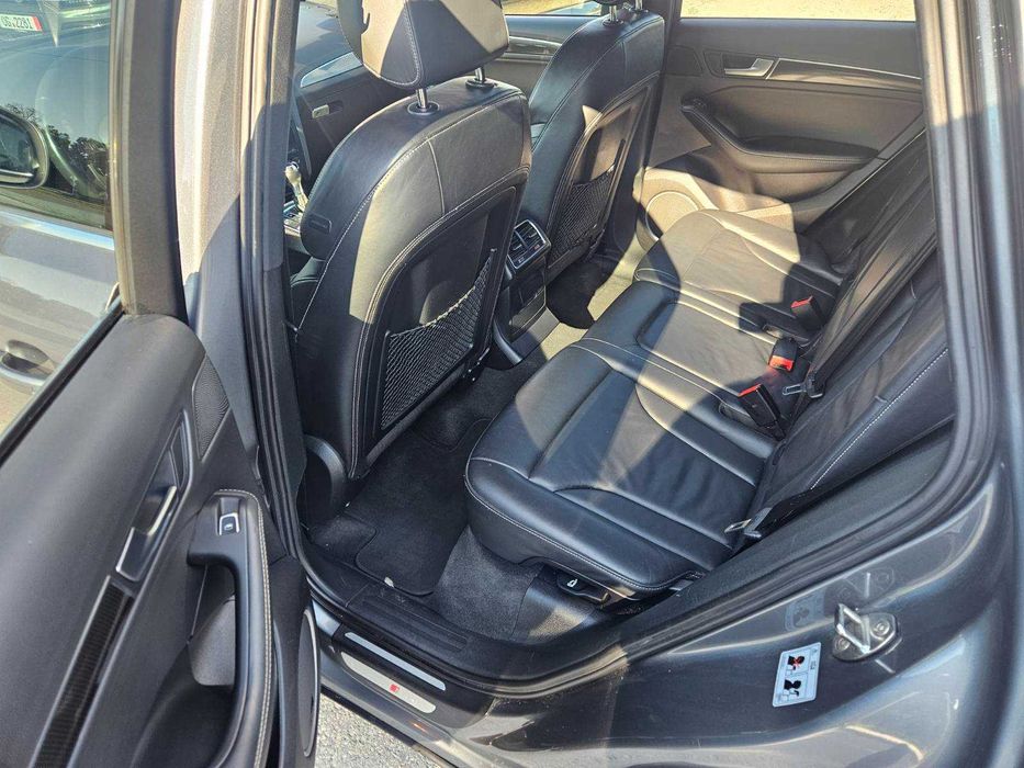 Продавам автомобил Audi SQ5 tdi 326k.s.