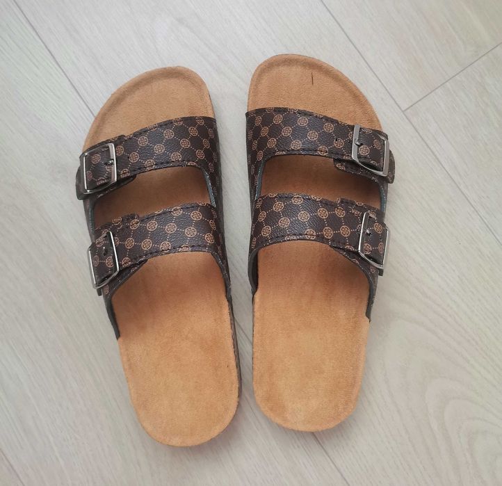 Дамски Чехли топ модел