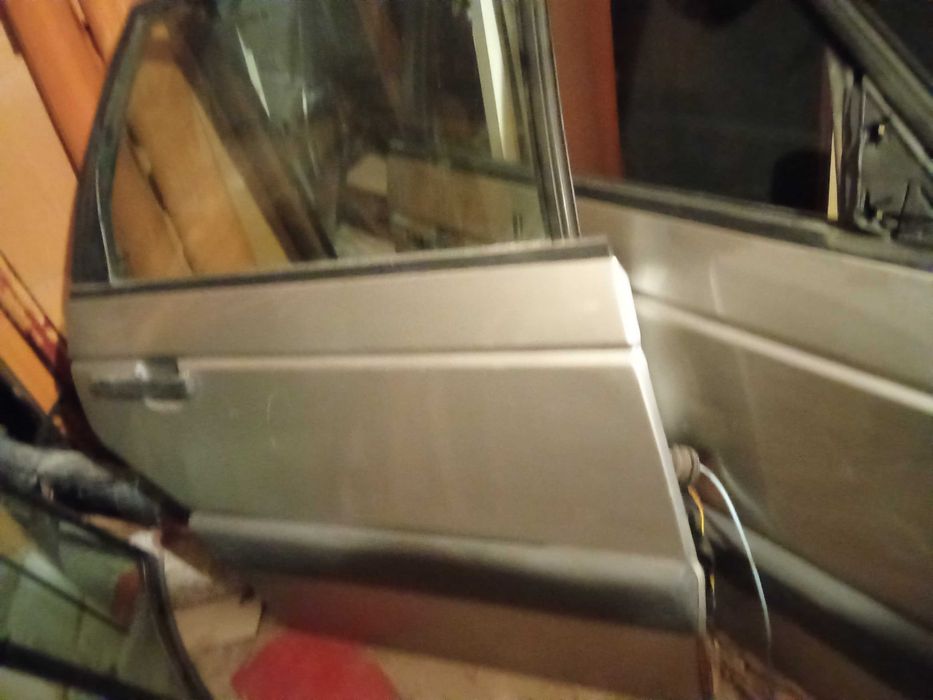 продавам останали авточасти от автомобили