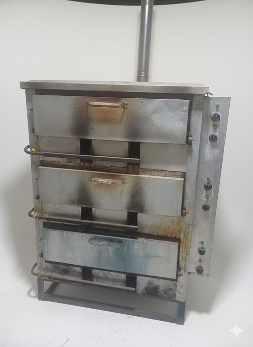 Профессионал газли ярусли печь (3 та секцияли) сотилади