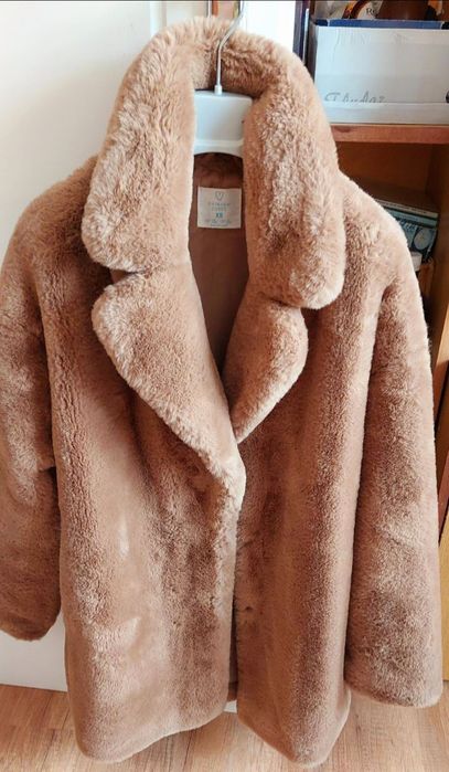 Пухкаво палто Primark