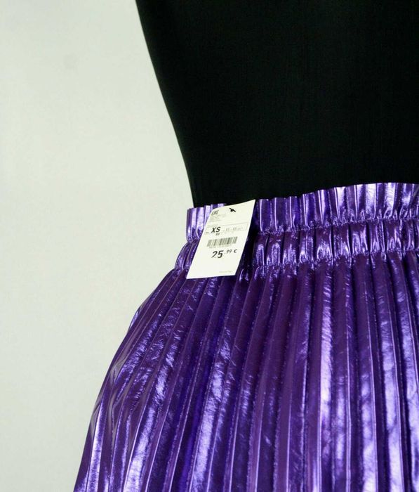 Fustă plisată mov metalizat, mărimea XS – nouă cu etichetă