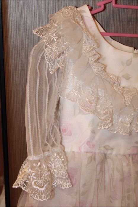 Платье детское праздничное