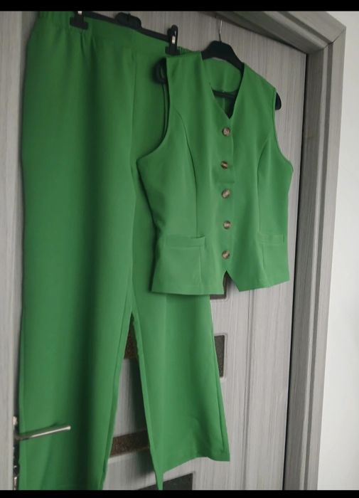 Costum elegant pentru femei XL