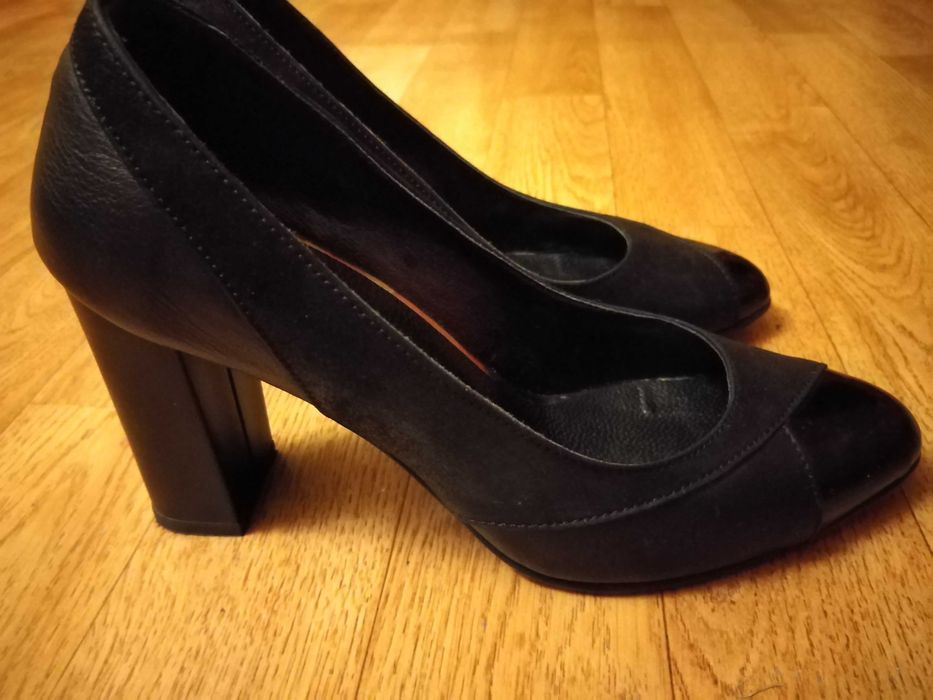 Официални обувки от естествена кожа