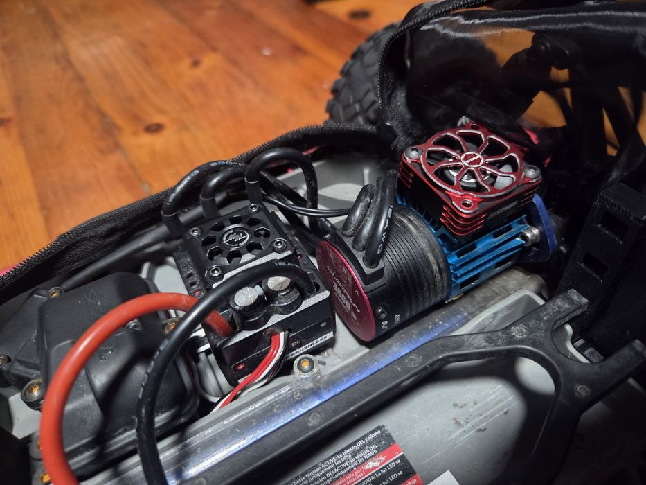 Traxxas Slash 4s 4x4 Hobbywing