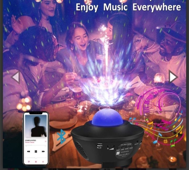 Въртящ блутут проектор с колонка