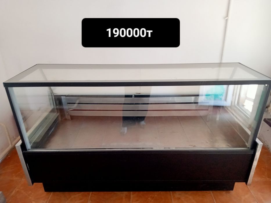 Продам витриный холодильники и морозильник