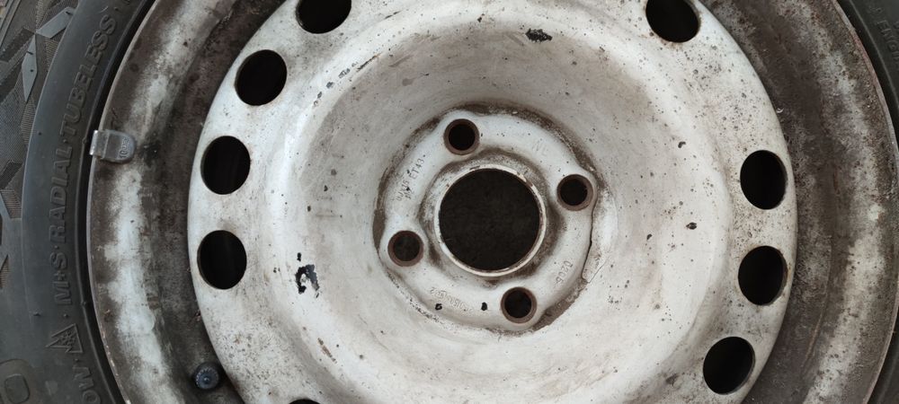 Kumho 185/60/R15 88T