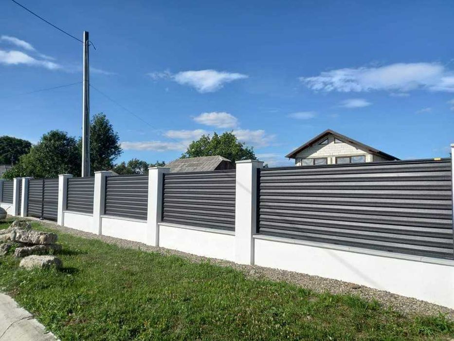 Garduri si porti din panou stil jaluzele, sipca metalica, plasa si BCA