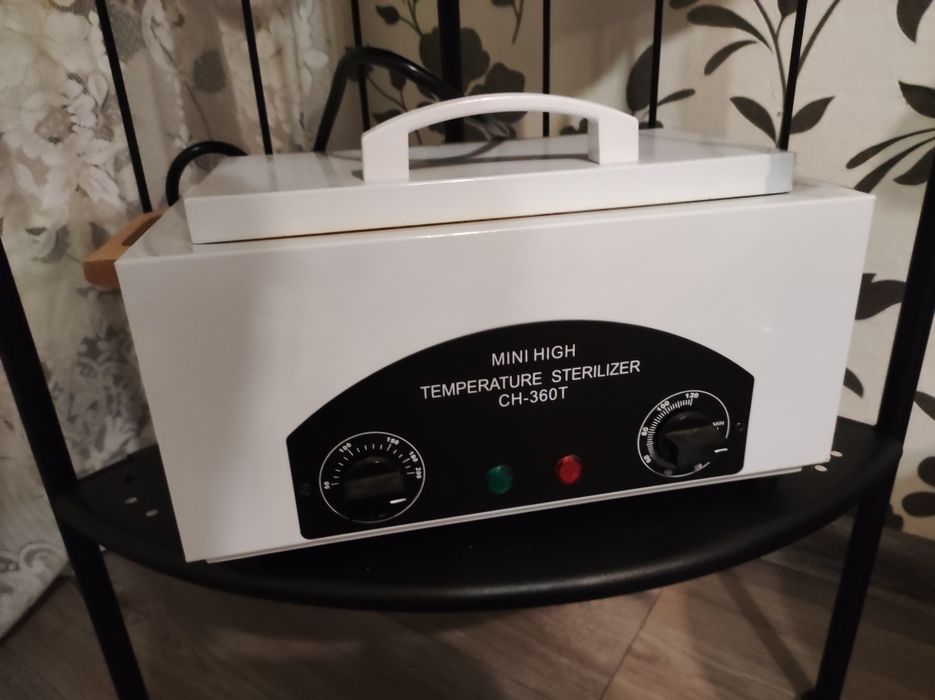 Продам сухожаровый шкаф, сухожар