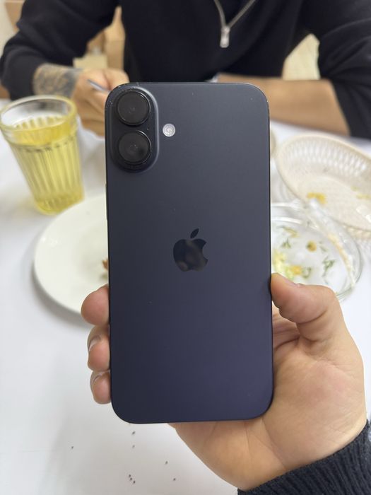 Iphone 16 plus 256 gb 92akb