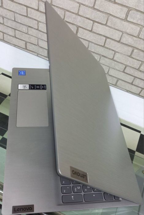 Lenova 4020 new yangi