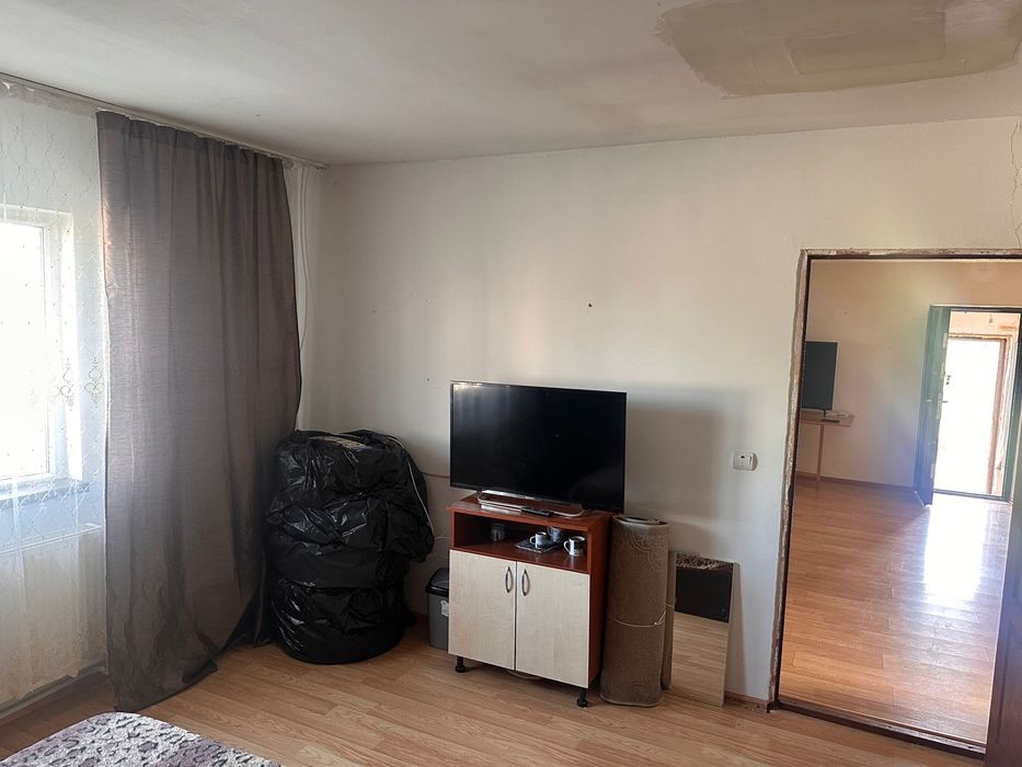 Casa Poiana , Ovidiu
