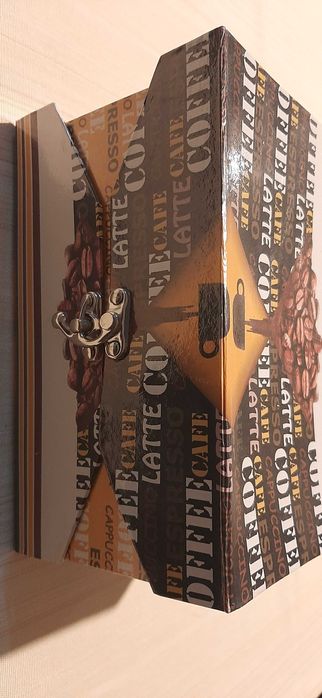 Продавам сервиз за кафе