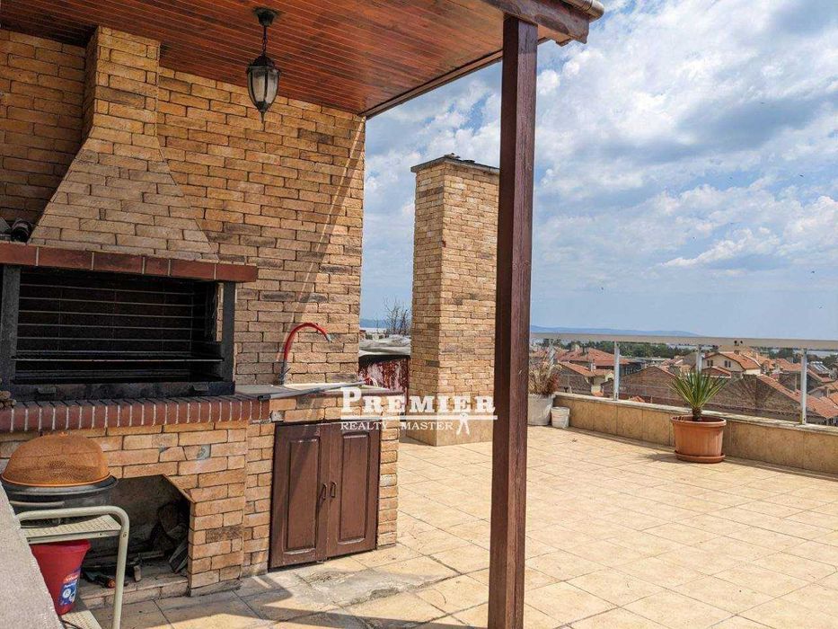 Продава се Тристаен апартамент в Поморие - 300 кв.м за 1024 €/кв.м - Снимка #4