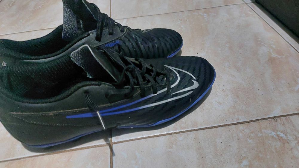 Бутонки Nike Adidas номер 42 43 44