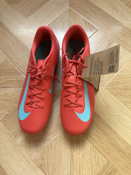 Ghete de fotbal Nike Mercurial academy