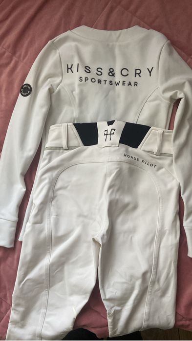 Костюм для фигурного катания