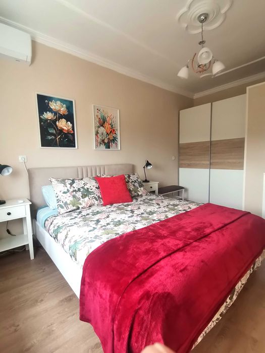 Отдавам под наем етаж от къща