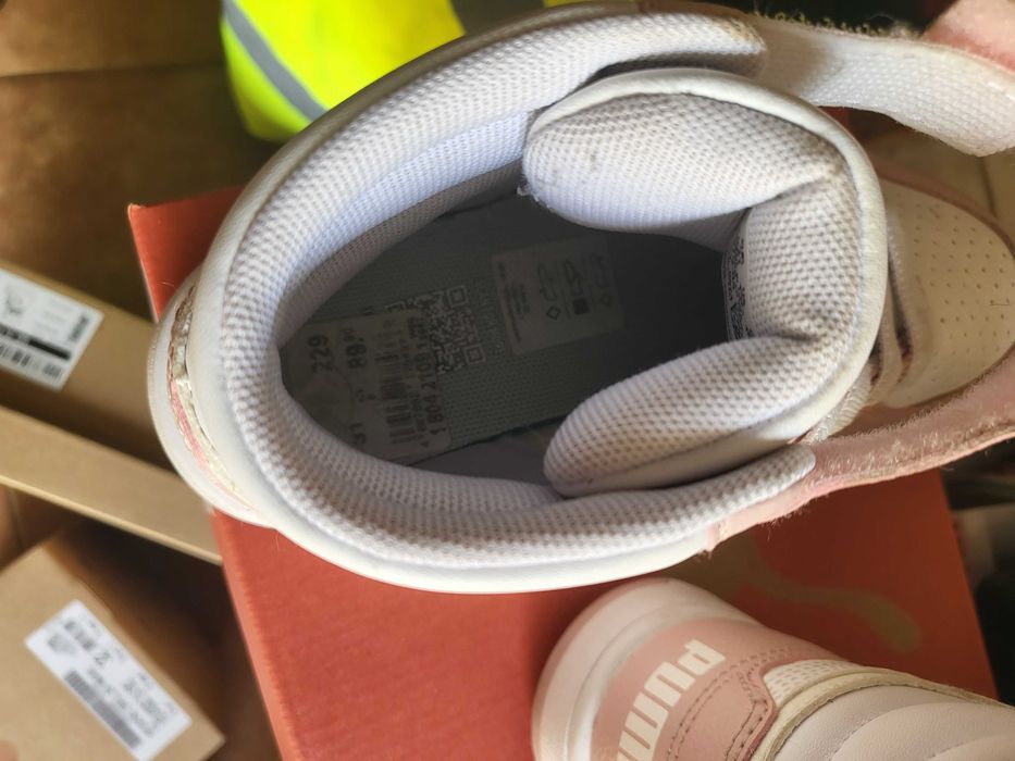 Pantofi puma numar 32