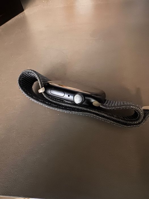 Apple Watch 9 series, 45mm, Midnight Aluminium Case, Midnight Sport Loop