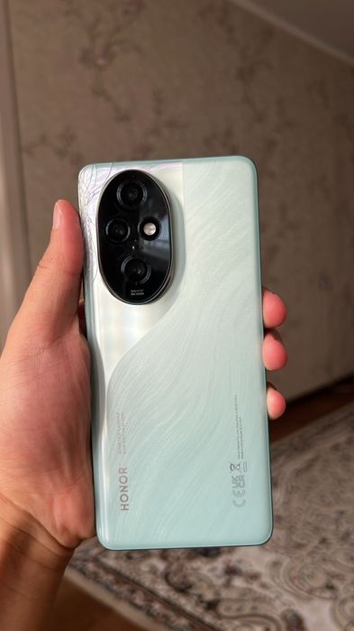 Продам Honor 200 pro 12/512