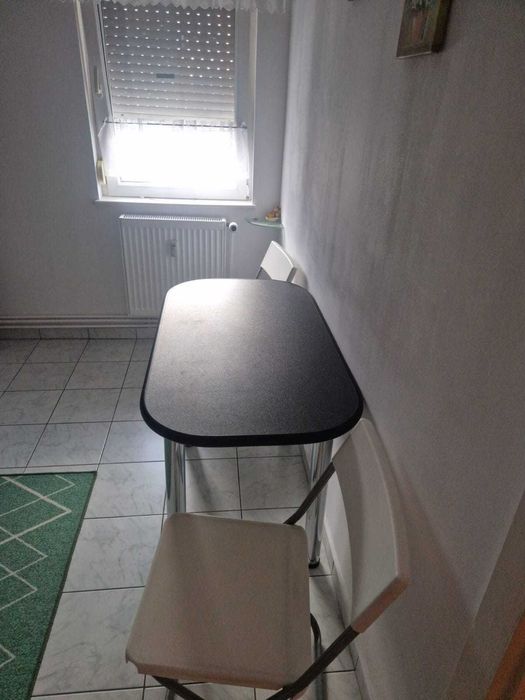 Închiriez apartament cu 1 camera in zona confecti