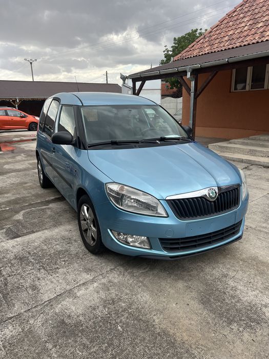 SKODA Roomster 0 — imagine 2