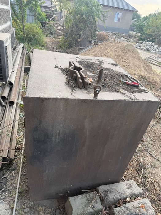 Продам большую бочку