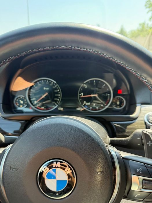 BMW Seria 5 Bmw seria 5  Xdrive volan M Bord Digital