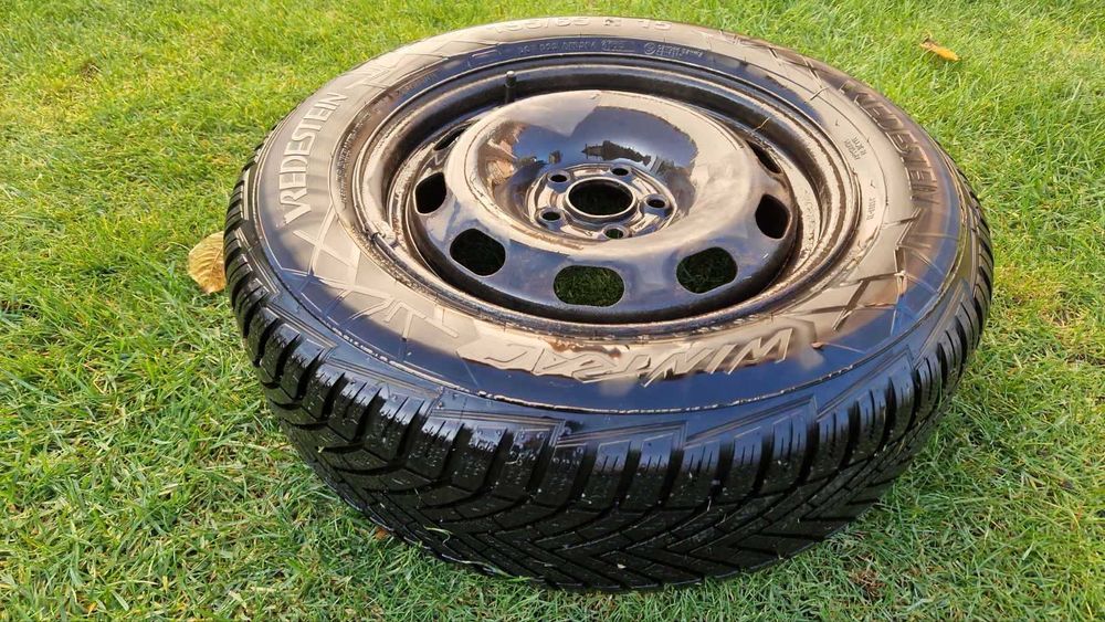 Зимни Гуми VREDESTEIN с Джанти, Размер 195/65/15 DOT 4023